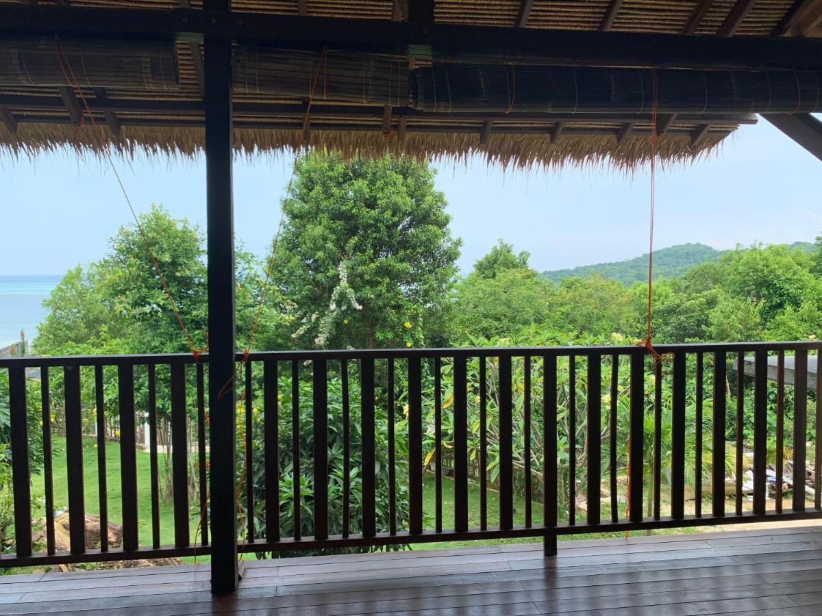 The Secret Karimunjawa Villa Exterior photo