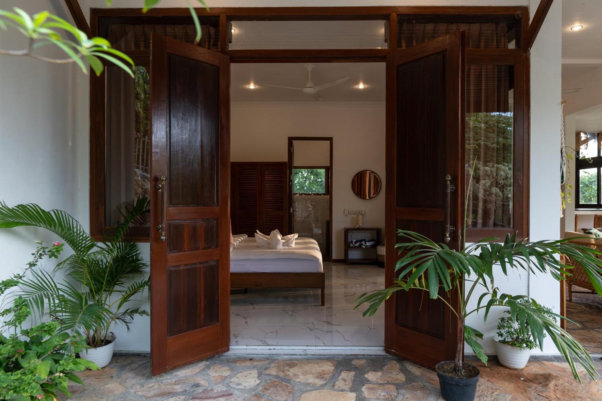 The Secret Karimunjawa Villa Exterior photo